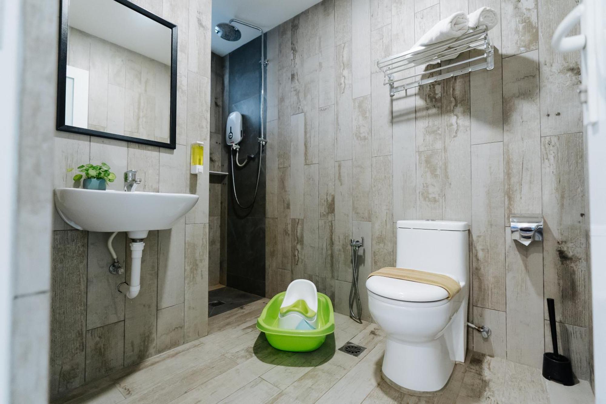 Wang'S Bnb 4 Bedrooms Villa George Town Ngoại thất bức ảnh